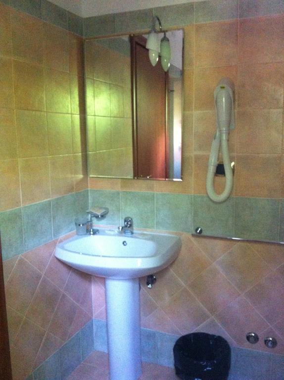 Hotel Eliseo Фиджи Экстерьер фото