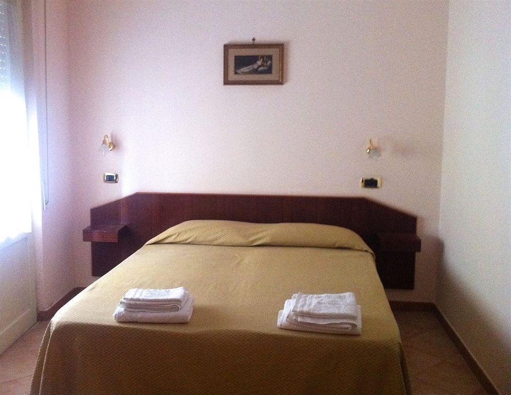 Hotel Eliseo Фиджи Экстерьер фото