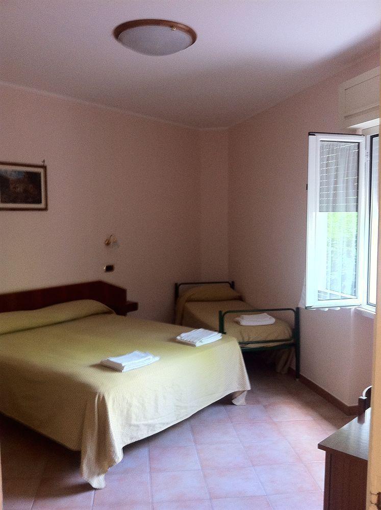 Hotel Eliseo Фиджи Экстерьер фото